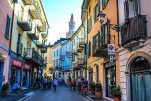 Photo by Artur Dancs