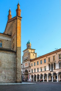 Photo by Artur Dancs