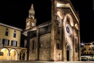 Photo by Artur Dancs