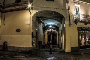 Photo by Artur Dancs