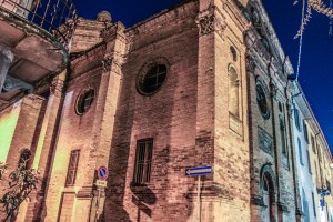 Photo by Artur Dancs