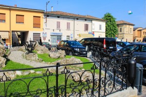 Photo by Artur Dancs