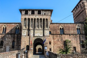 Photo by Artur Dancs