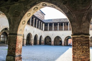 Photo by Artur Dancs