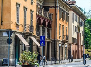 Photo by Artur Dancs