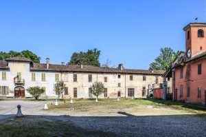 Photo by Artur Dancs