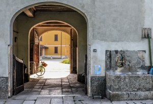 Photo by Artur Dancs