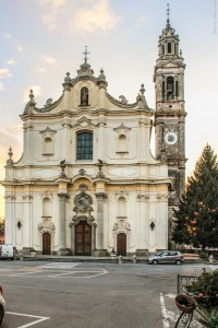 Photo by Artur Dancs