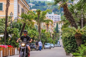 Photo by Artur Dancs