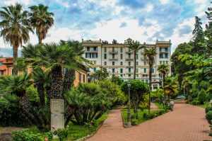 Photo by Artur Dancs