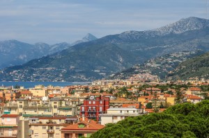 Photo by Artur Dancs