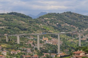 Photo by Artur Dancs