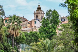 Photo by Artur Dancs